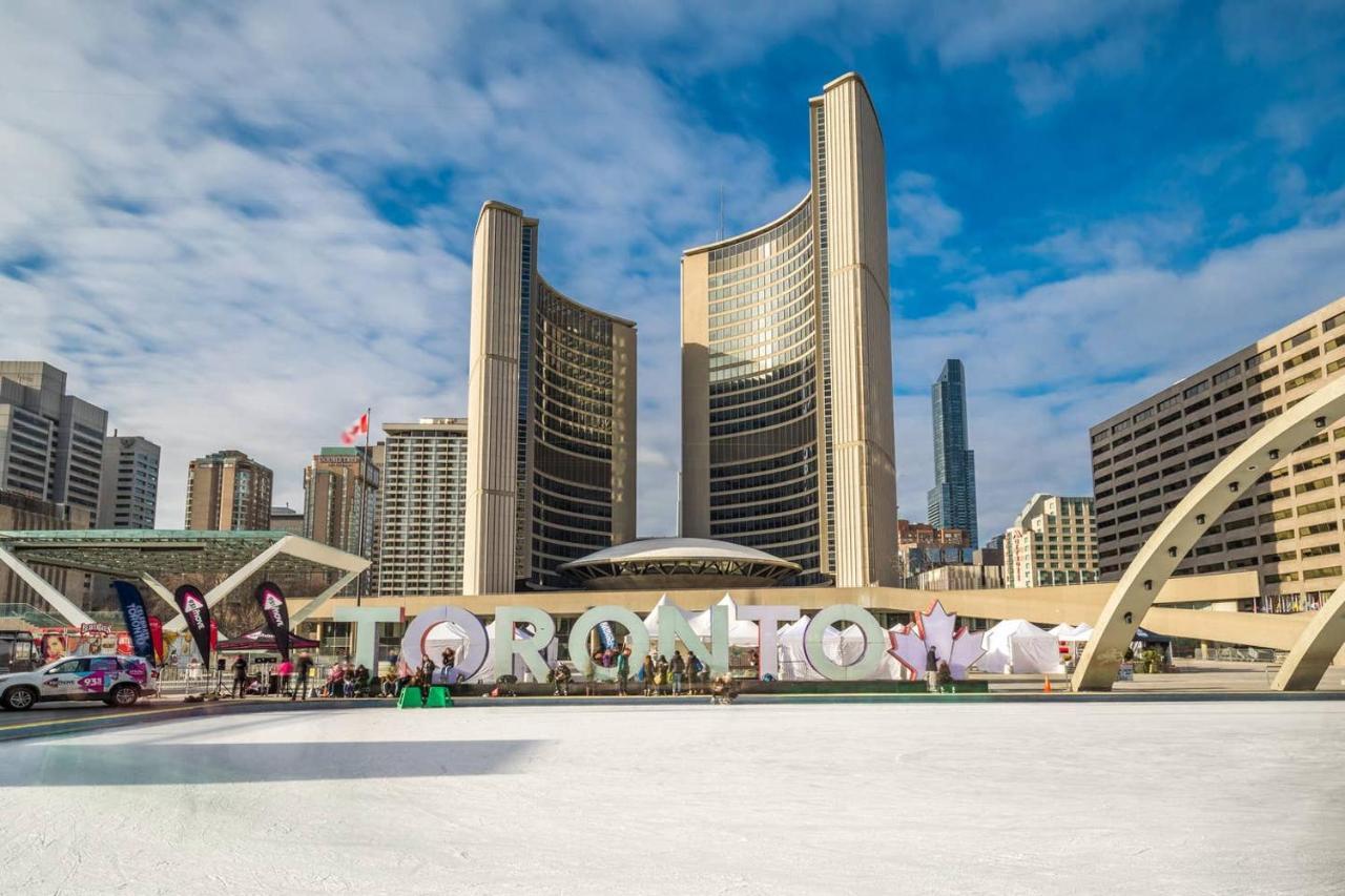 Апартаменты Luxury Adventure Cn Tower/Mtcc/Scotiabank Arena Торонто Экстерьер фото