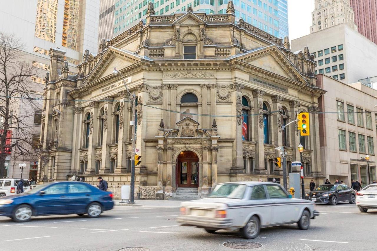 Апартаменты Luxury Adventure Cn Tower/Mtcc/Scotiabank Arena Торонто Экстерьер фото